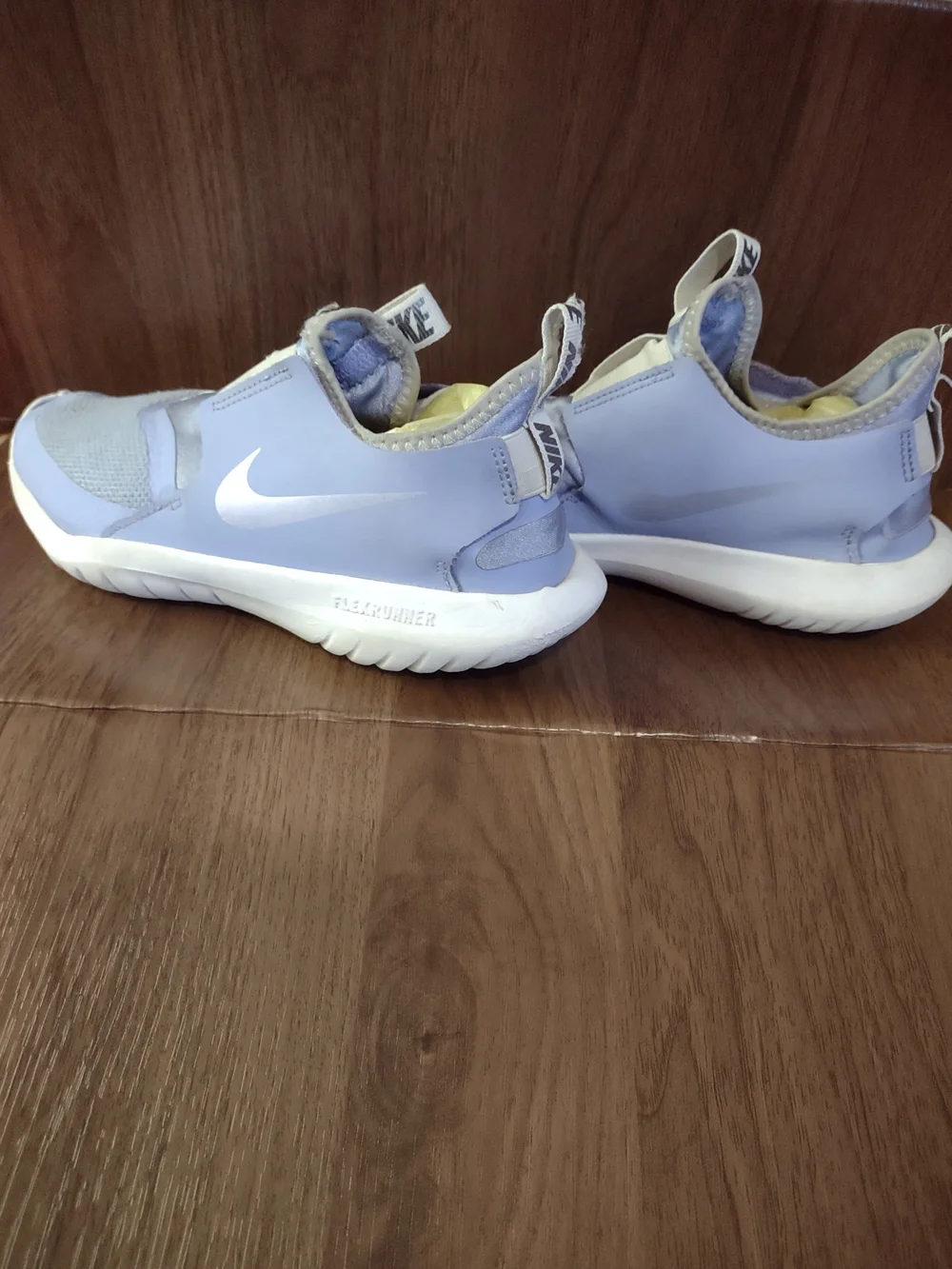 Nike 4Y Slip-On Casual Shoe in Lavender\Cornflower blue
